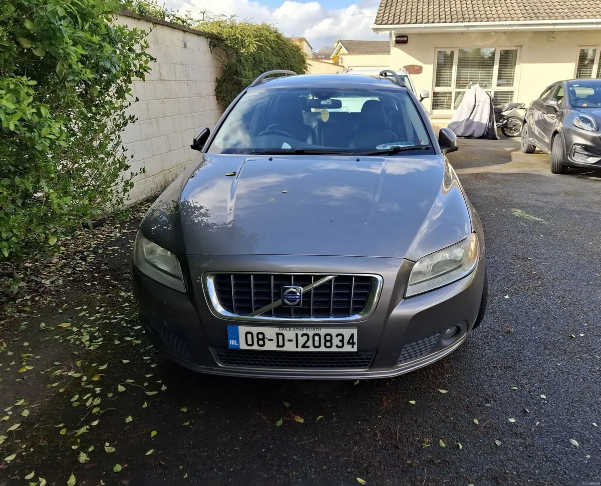 2008 Volvo V70 2.0D SE Estate – NCT to Feb 2027 - Image 3