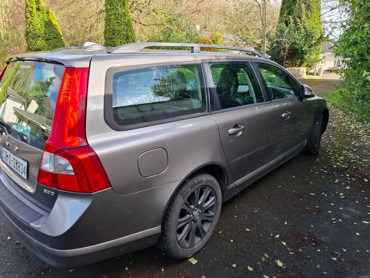 2008 Volvo V70 2.0D SE Estate – NCT to Feb 2027 - Image 5