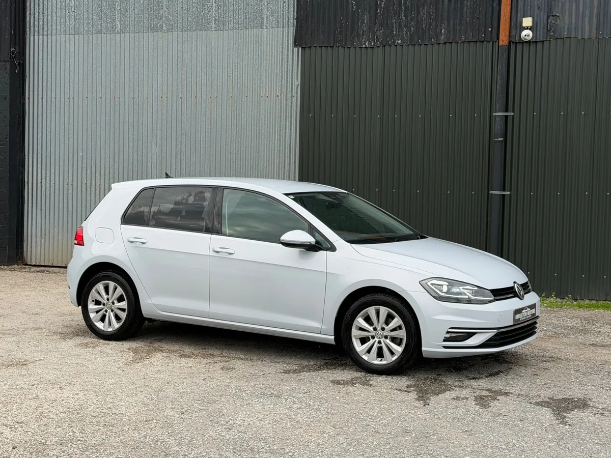 18 VW Golf 1.2 TSi automatic DSG paddle shift - Image 5