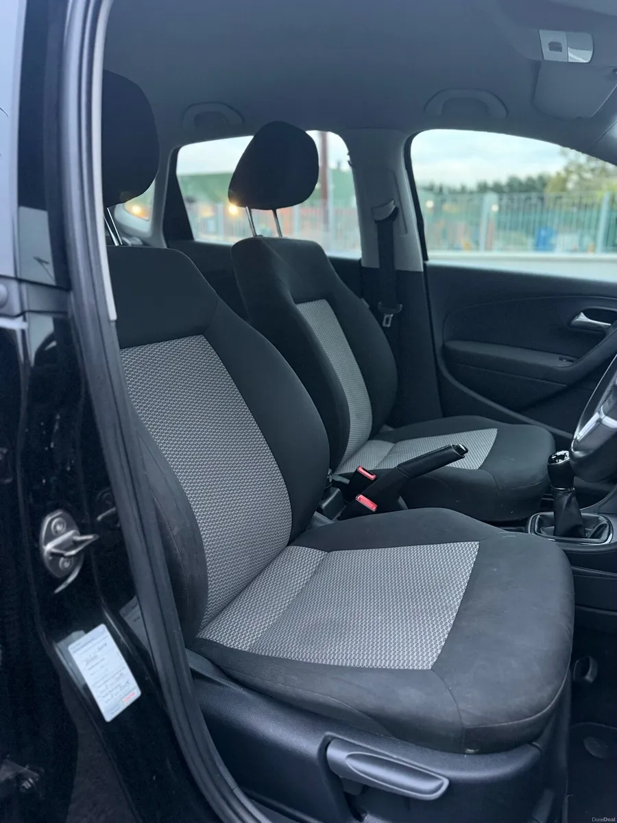 2013 Volkswagen polo 1.2 petrol - Image 6
