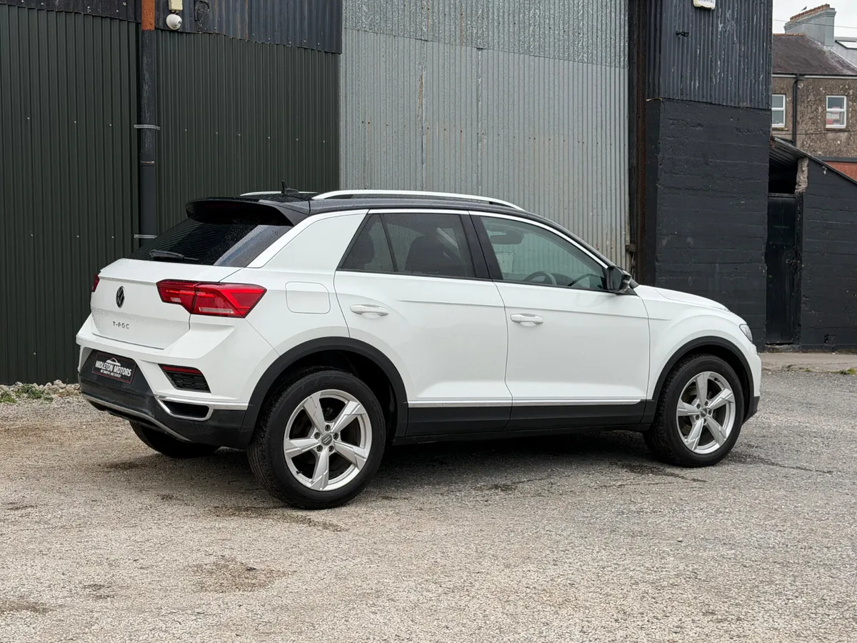 21 Volkswagen T Roc 2.0 TDI DSG automatic - Image 5