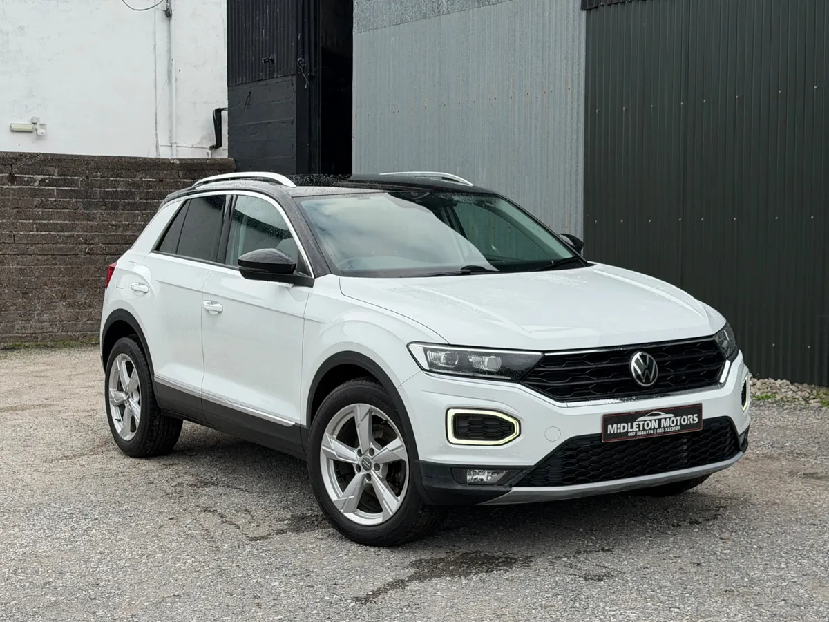 21 Volkswagen T Roc 2.0 TDI DSG automatic - Image 2