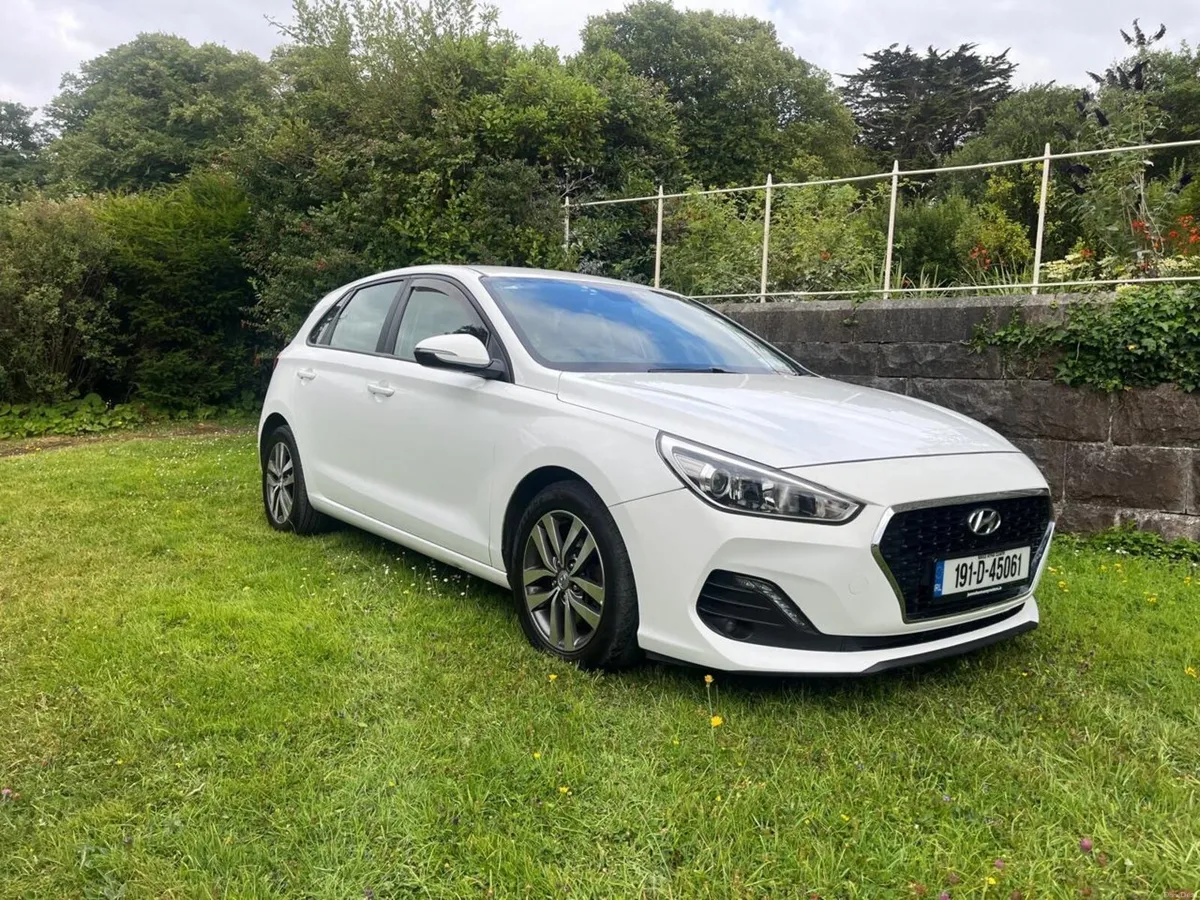 Hyundai i30 2019 automatic perfect condition - Image 3