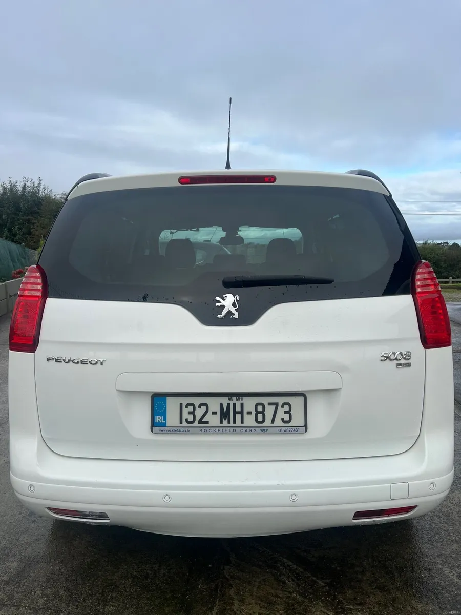 Peugeot 5008 2013 - Image 4