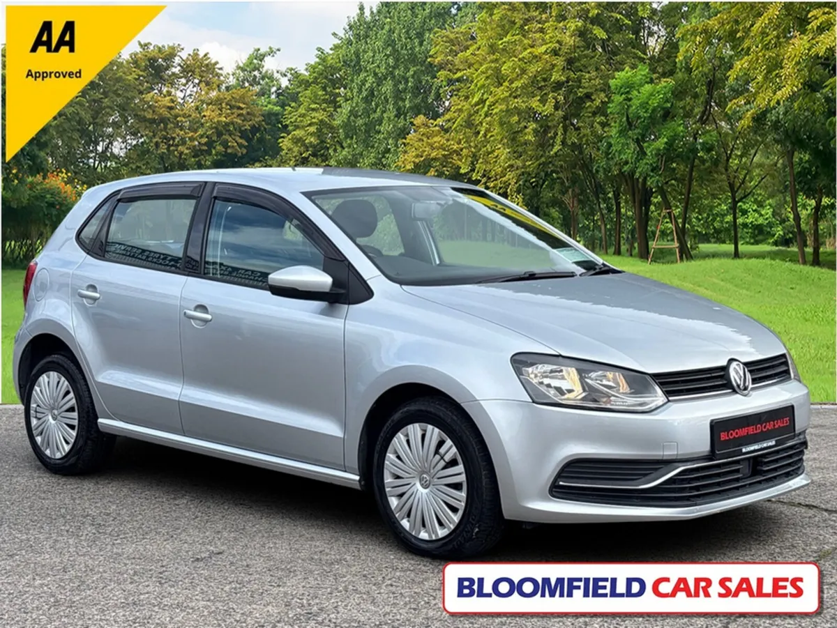 Volkswagen Polo 1.2 COMFORTLINE  , AUTO // IMMACUL - Image 1