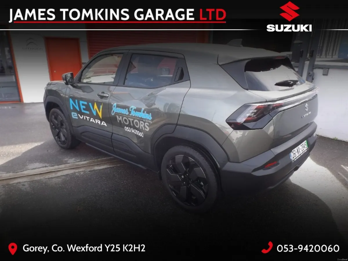 Suzuki e Vitara 61KWH ULTRA 5DR AUTO - Image 3