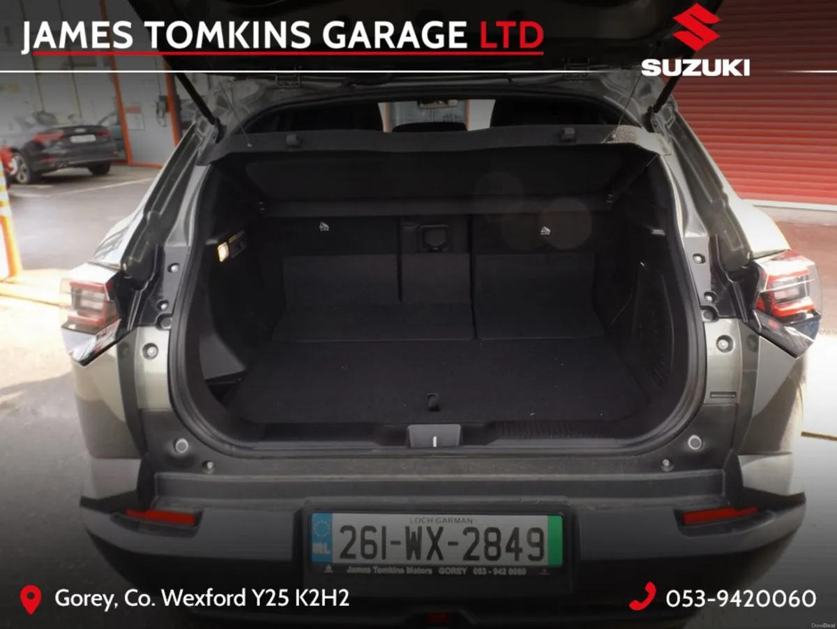 Suzuki e Vitara 61KWH ULTRA 5DR AUTO - Image 4