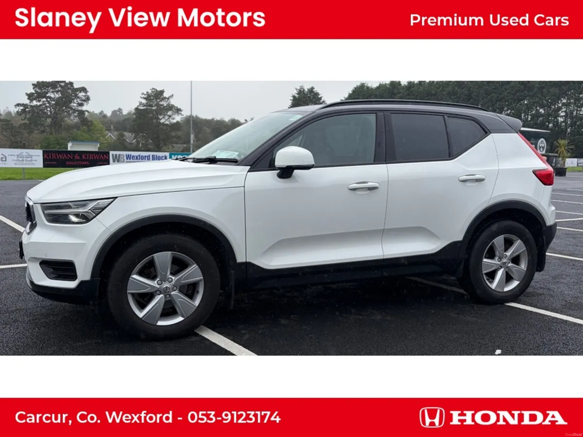 Volvo XC40 D3 5DR - Image 2