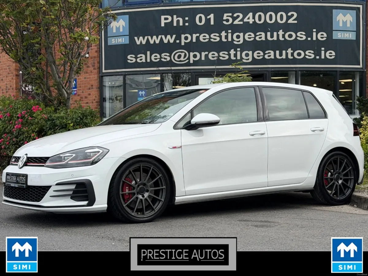 Volkswagen Golf 2.0 GTI PERFORMANCE PACK AUTO *CAR - Image 3