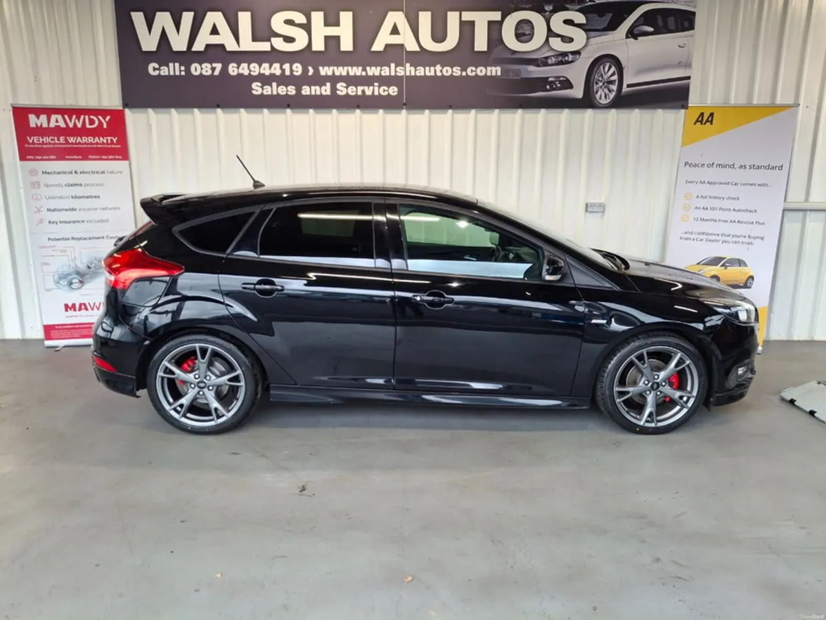 Ford Focus 1.5 TDCI ST-LINE X 5DR 120PSI - Image 4