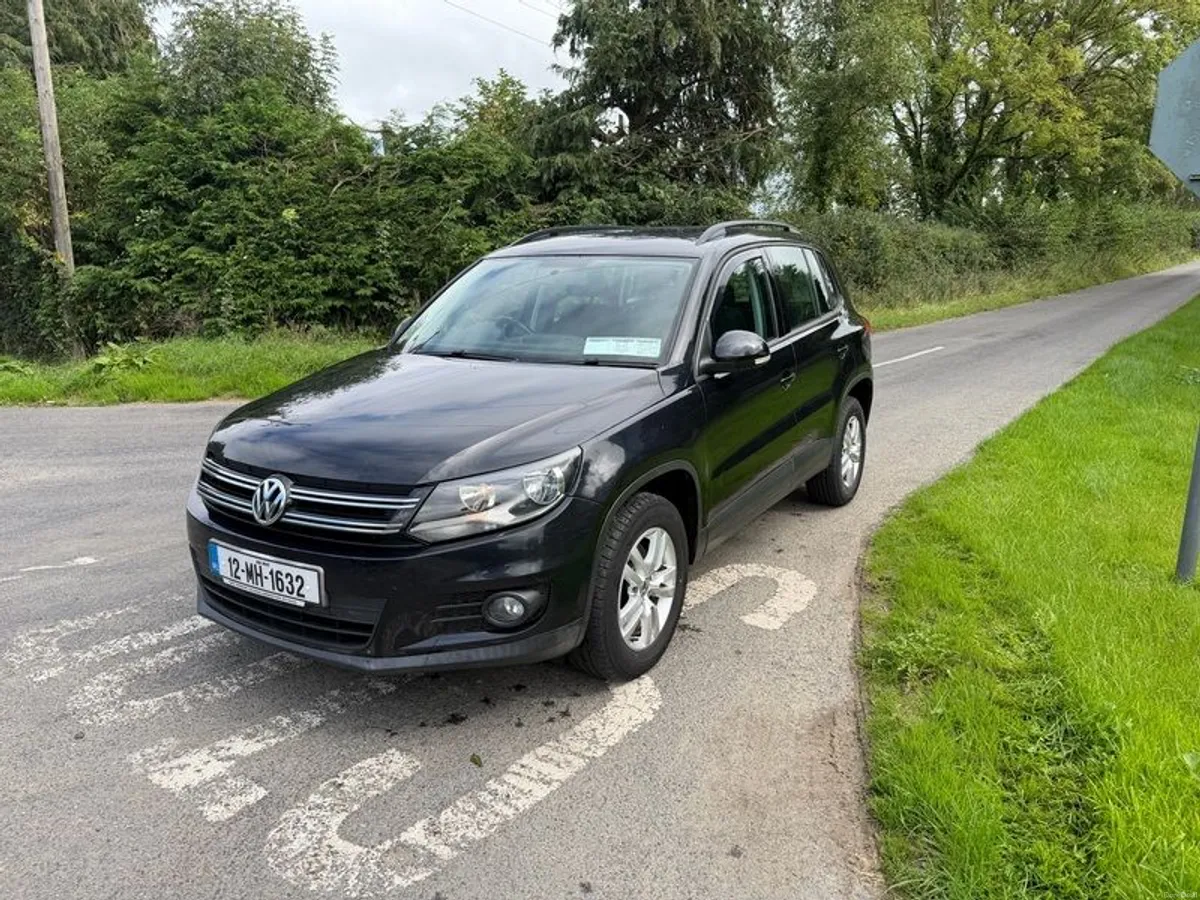 2012 Volkswagen Tiguan - Image 4