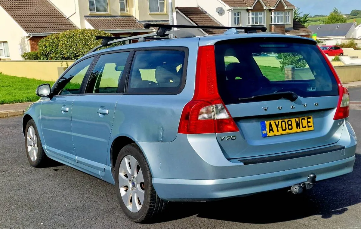 Volvo V70 2008 2.4D ESTATE AUTOMATIC - Image 3