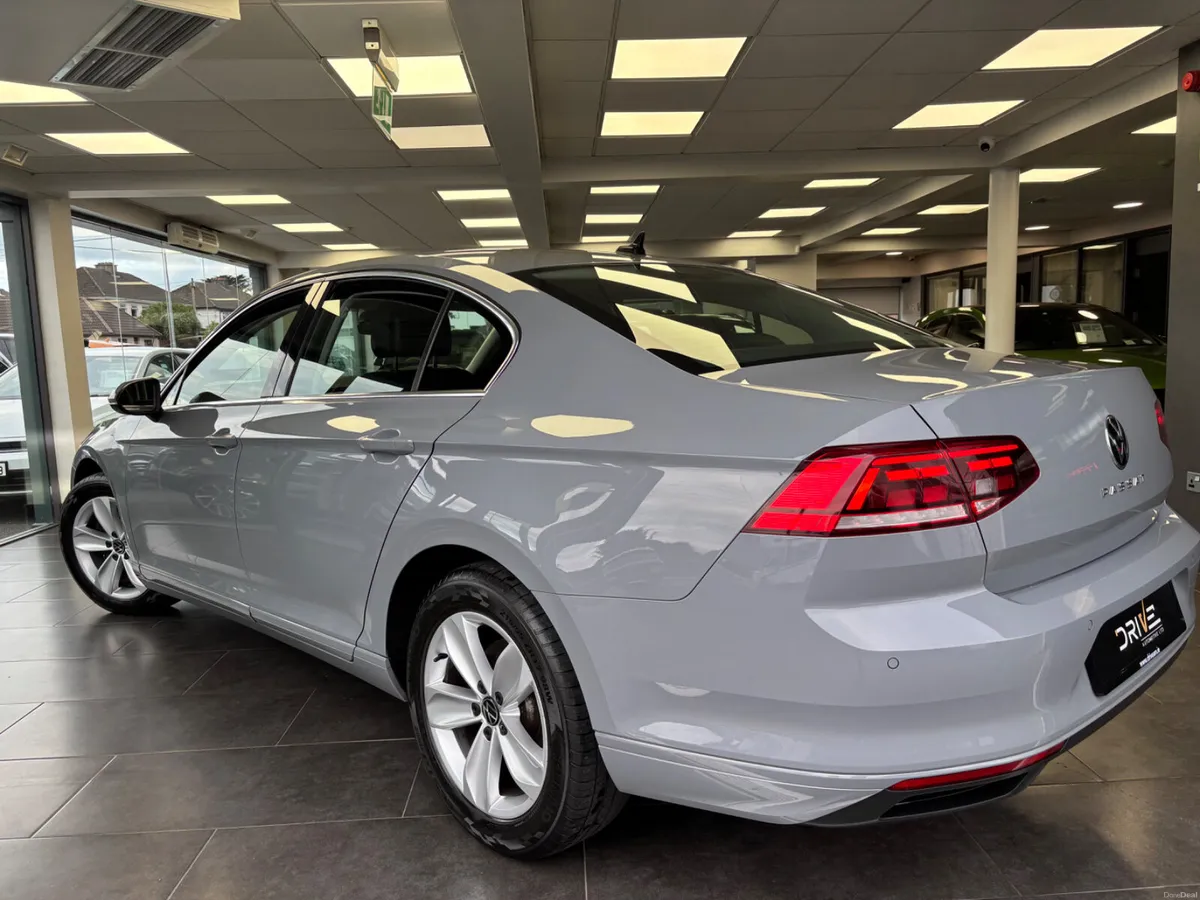 Volkswagen Passat 2.0 TDI Elegance 1 Year Warranty - Image 2
