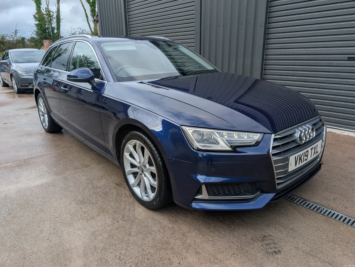 2019 Audi A4 2.0TDI 35 SPORT S TRONIC - Image 3