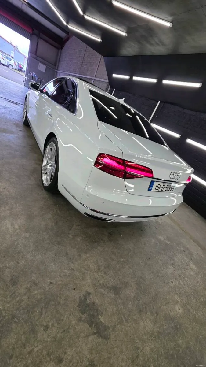 Audi A8 3.0 executive - Image 4