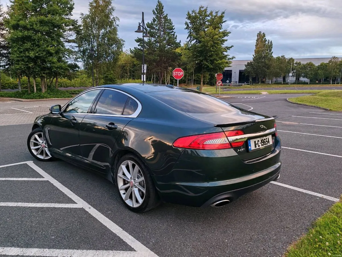 Jaguar XF Premium Luxury - Image 3