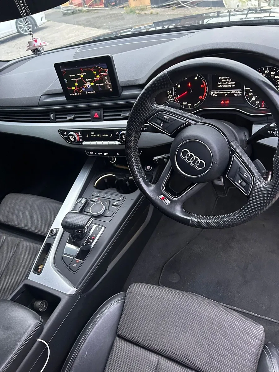 Audi A4 S Line QUATTRO Auto - Image 6