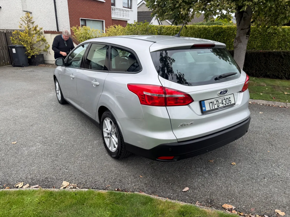 Ford Focus 2017 - Image 2