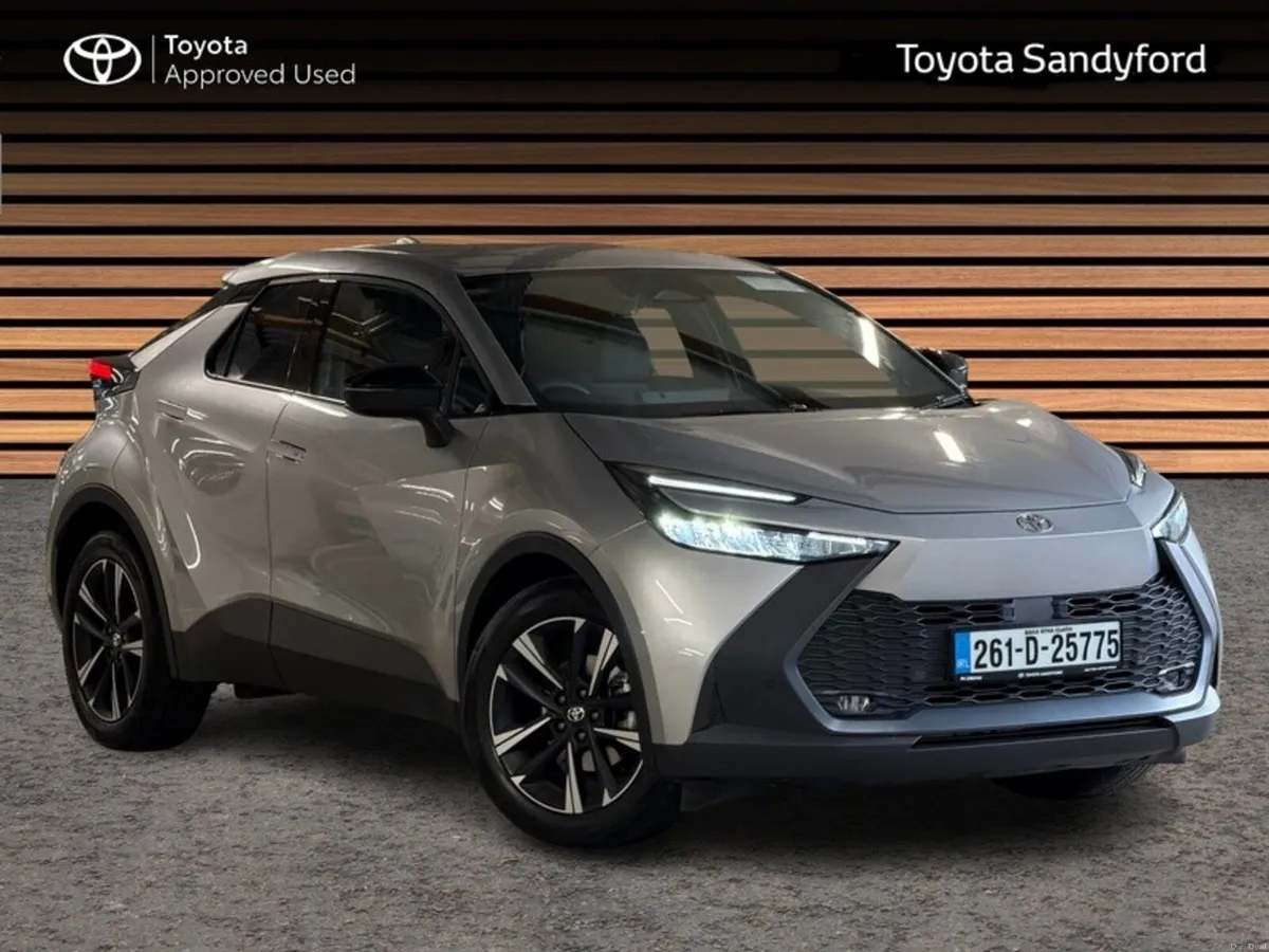 Toyota C-HR HYBRID SPORT // SIDE STEPS // APPLE CA - Image 1
