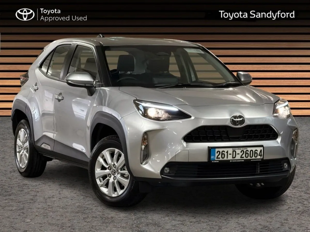 Toyota Yaris Cross LUNA HYBRID AUTOMATIC // REAR C - Image 1