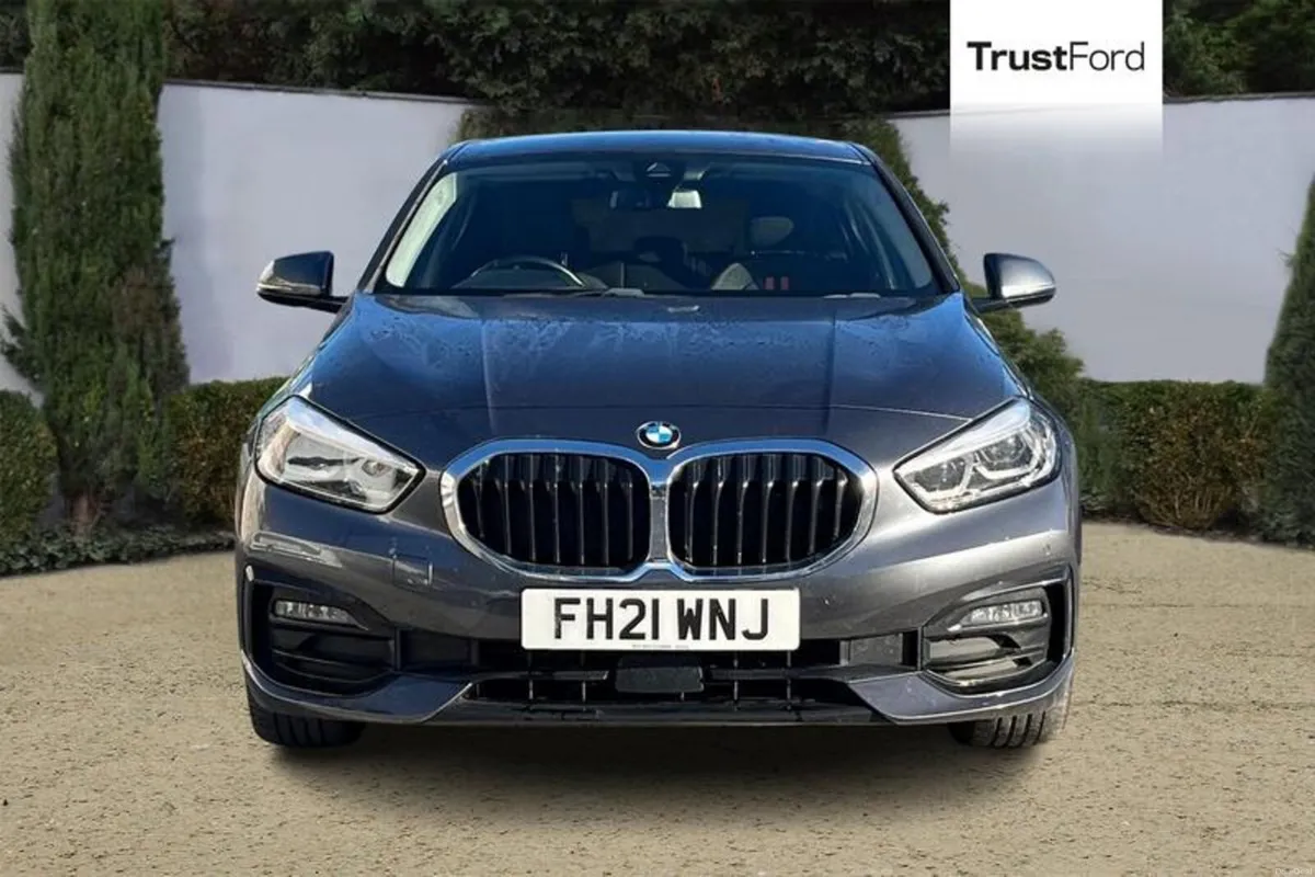 BMW 1-Series 116d Sport 5dr Step Auto - Image 6
