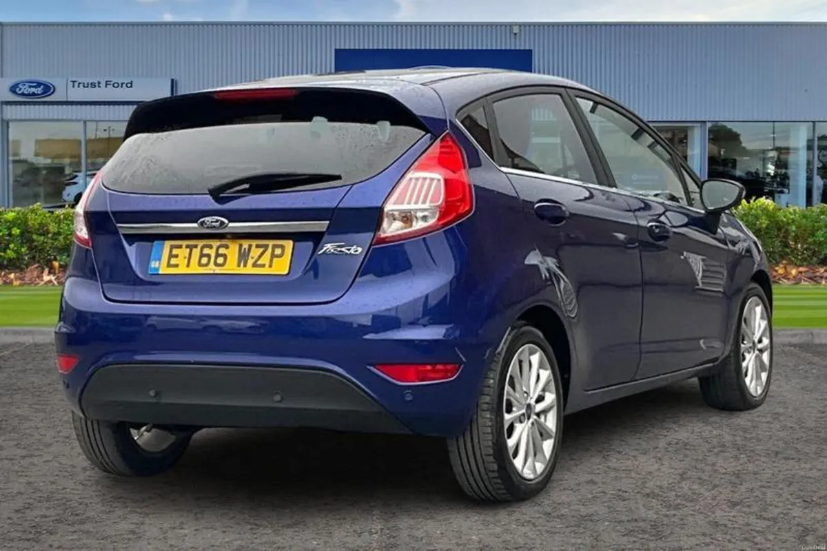 Ford Fiesta 1.5 TDCi Titanium X 5dr - Image 4