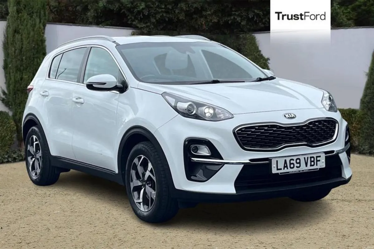 Kia Sportage 1.6 CRDi EcoDynamics+ 2 SUV 5dr Diese - Image 1