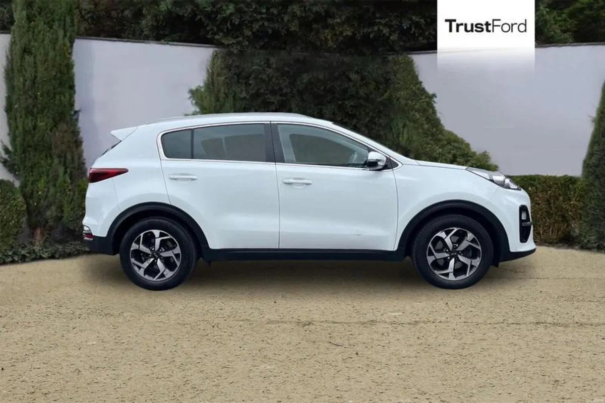Kia Sportage 1.6 CRDi EcoDynamics+ 2 SUV 5dr Diese - Image 3