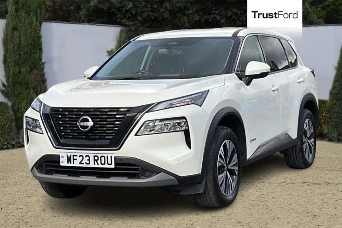 Nissan X-Trail 1.5 E-Power E-4orce 213 Acenta Prem - Image 5