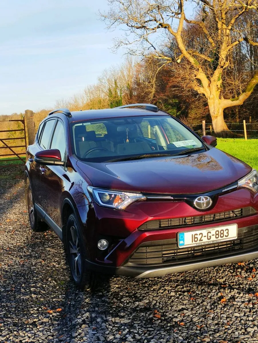 Toyota RAV4 sol - Image 1