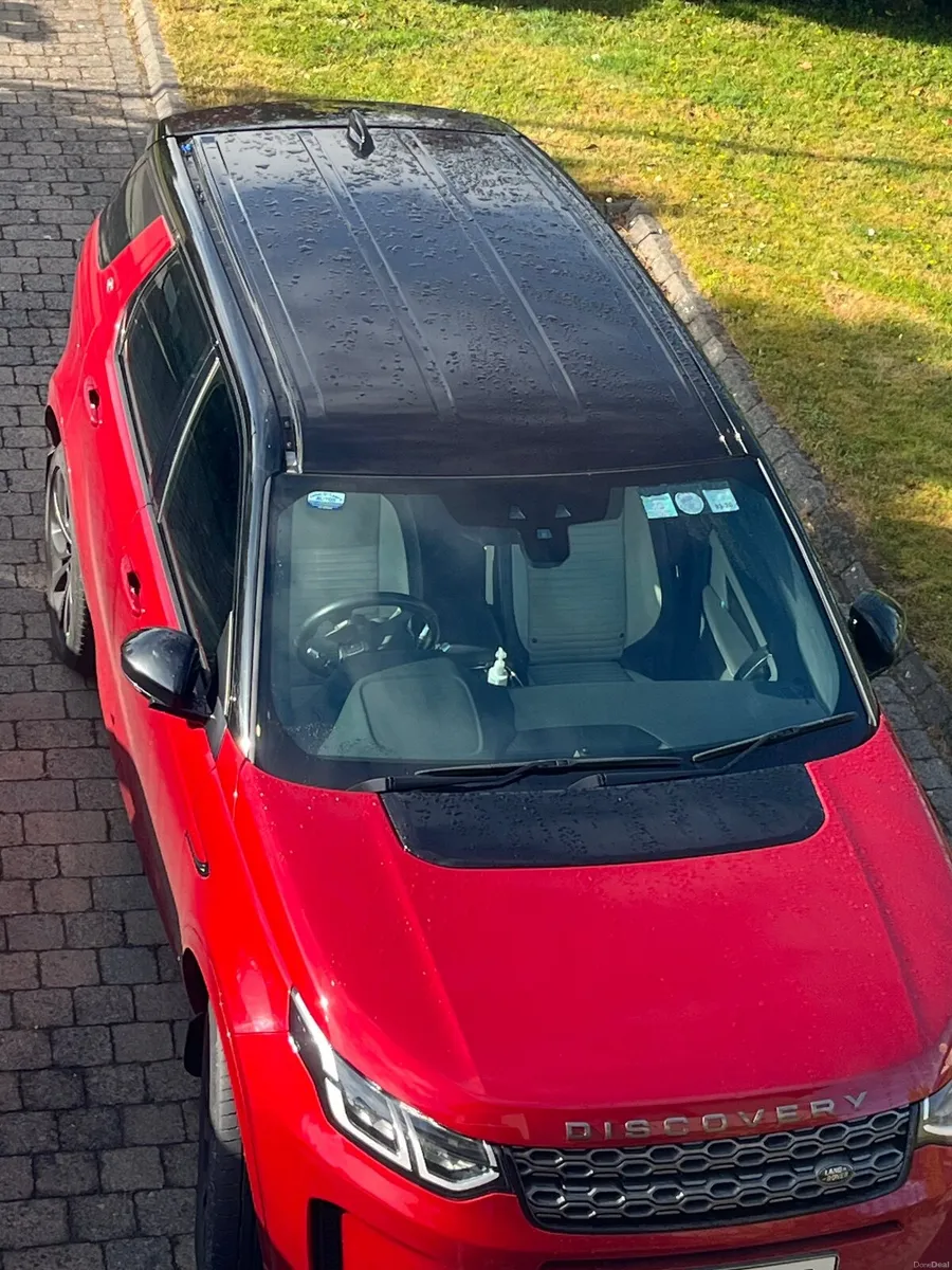 Land Rover Discovery Sport 2020 - Image 1
