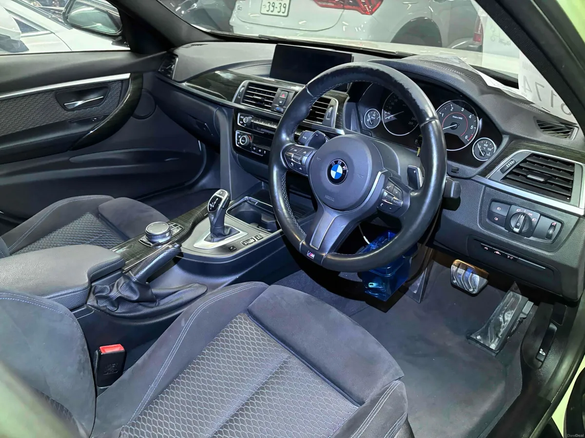 BMW 320D MSPORT AUTO 2017 *SUNROOF* - Image 6