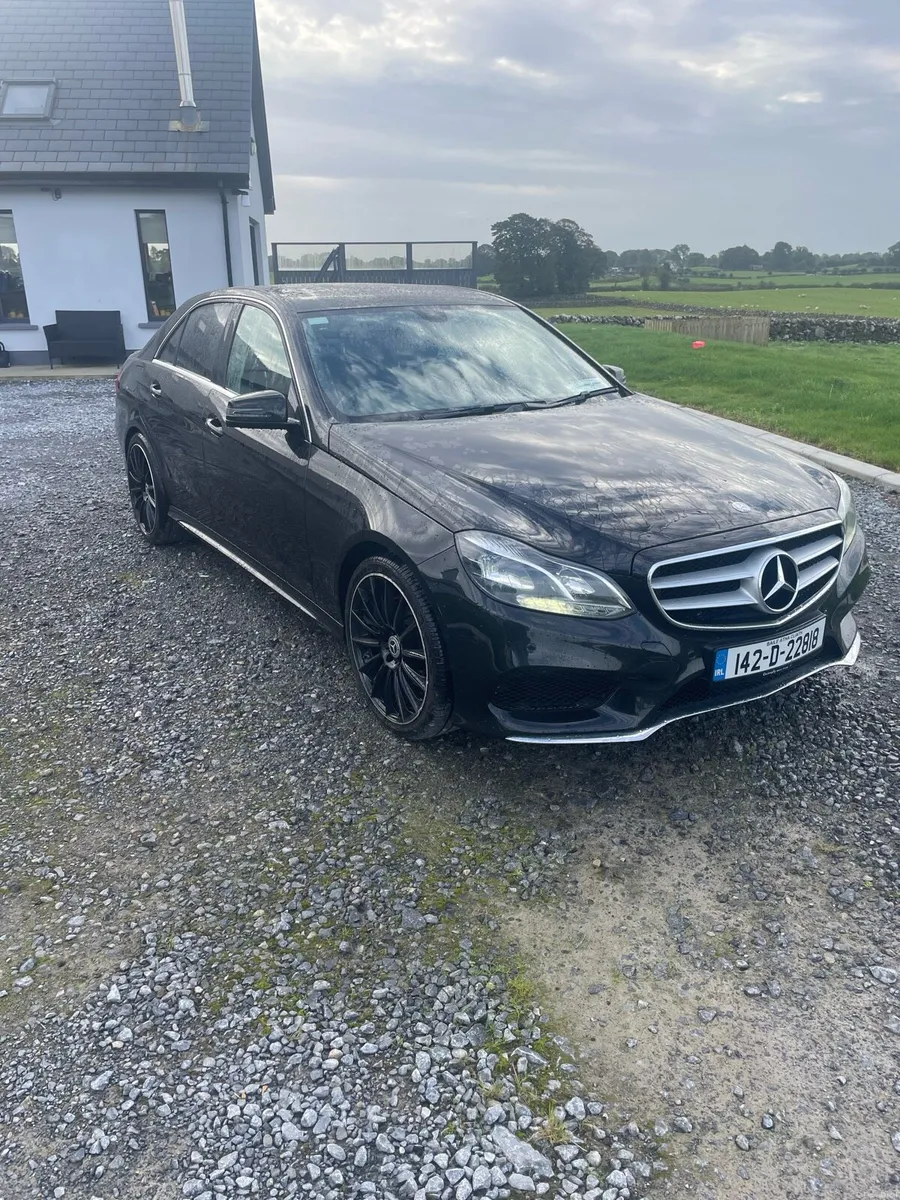 Mercedes Benz E220 AMG - Image 1