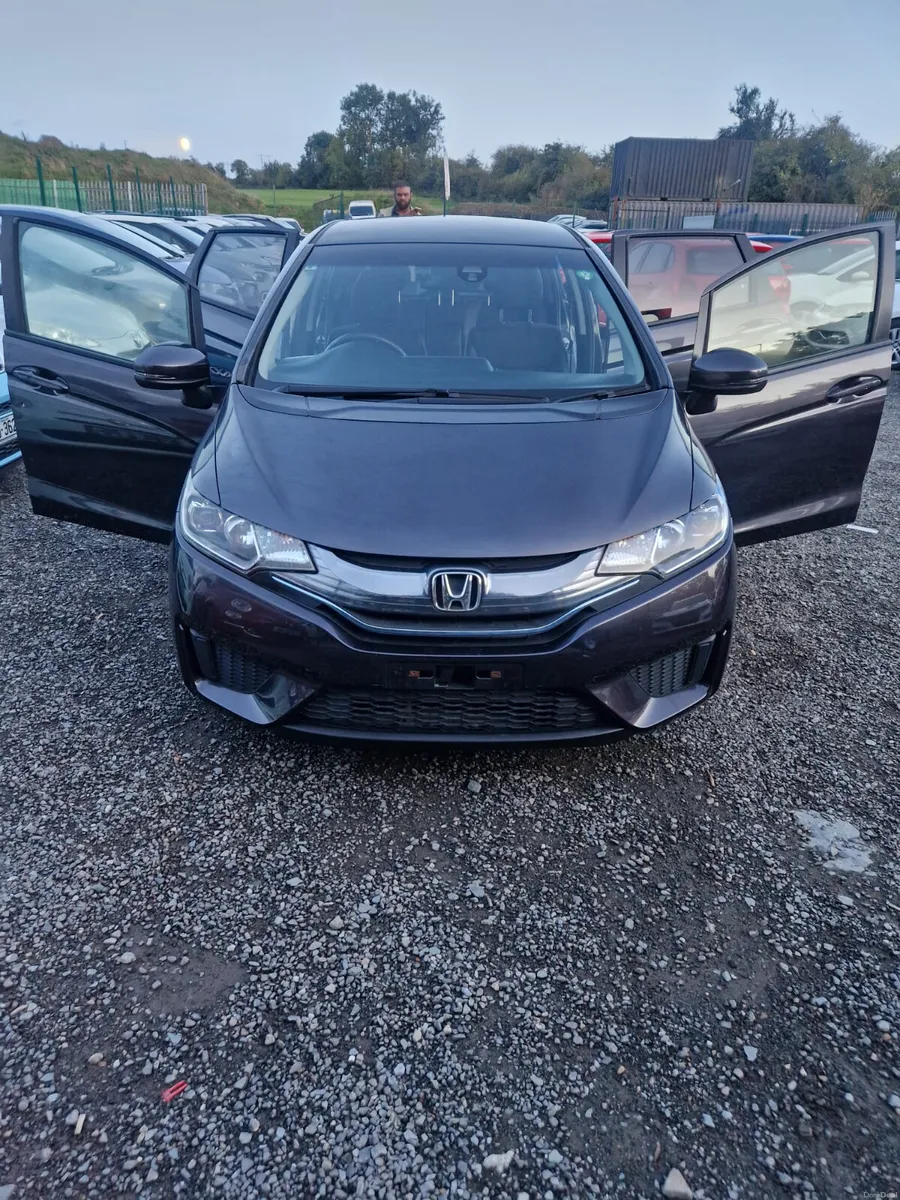 Honda Fit leather specs - Image 1