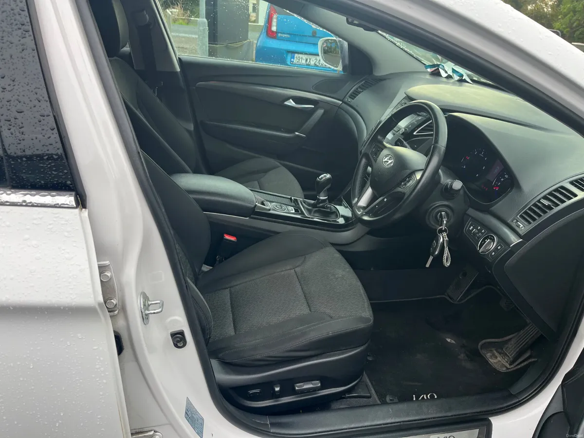 Hyundai i40 2016 - Image 6