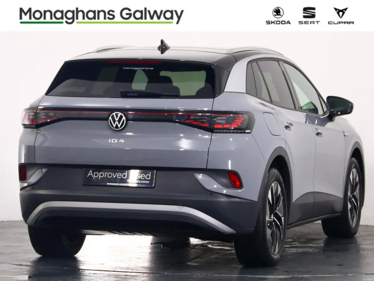 Volkswagen ID.4 PURE 109 K STYLE 52KWH 148HP 5DR - Image 3