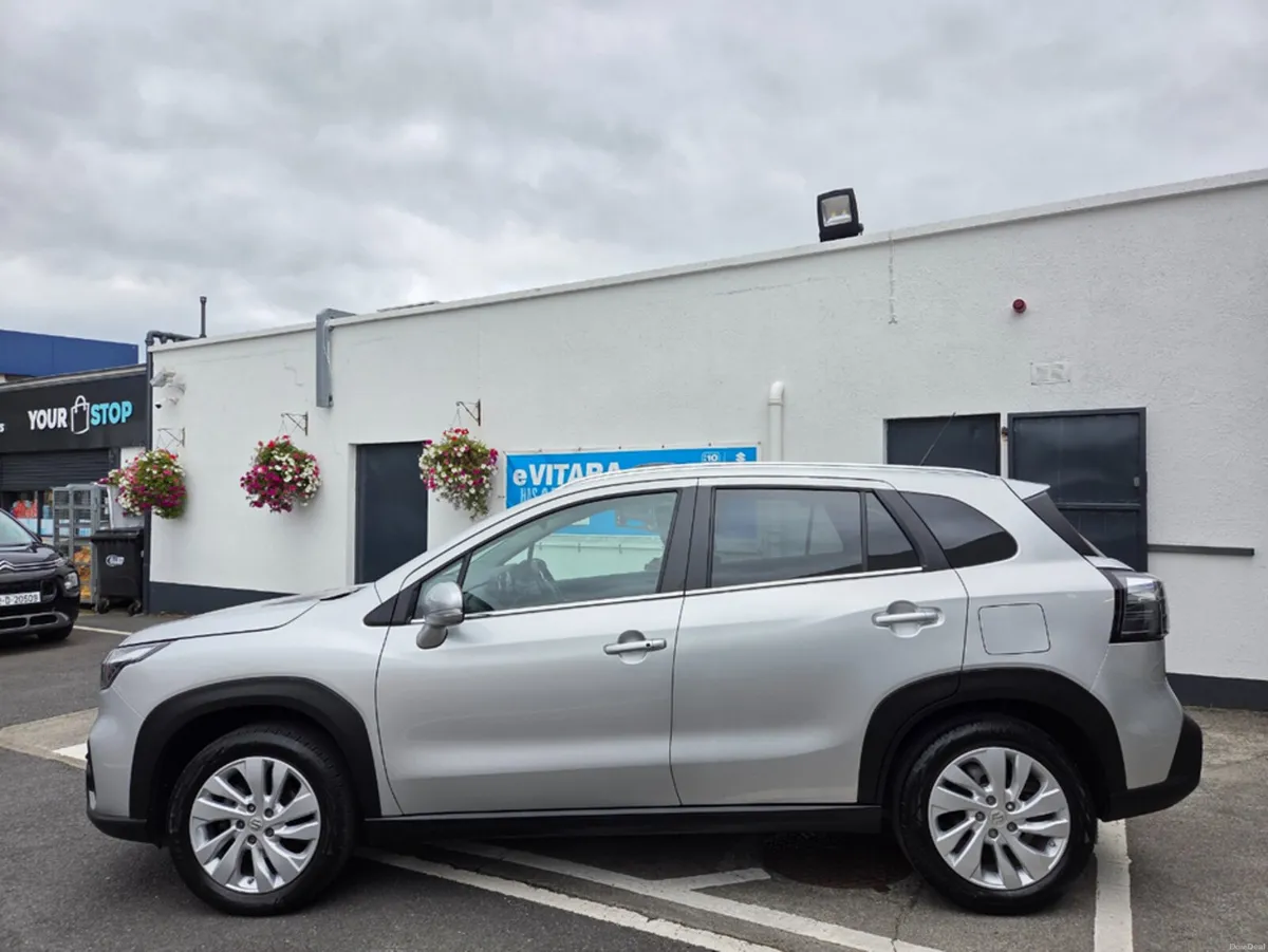 Suzuki SX4 S-Cross 1.4 BOOSTERJET MIL MOTION 5DR - Image 6