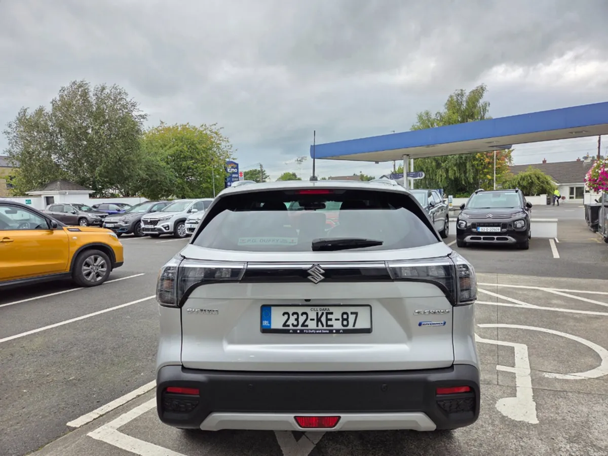 Suzuki SX4 S-Cross 1.4 BOOSTERJET MIL MOTION 5DR - Image 4