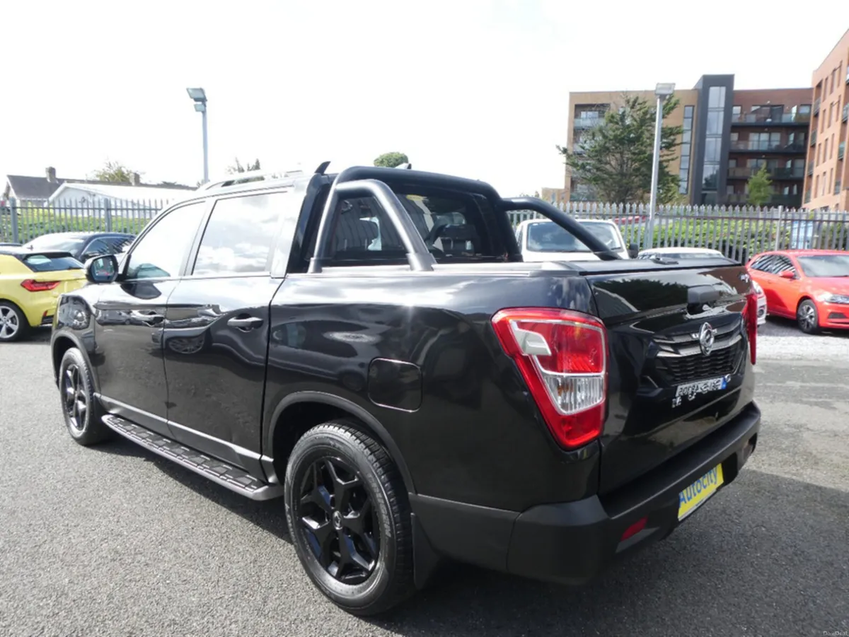 SsangYong Musso EL AT P/T 4WD WITH ROLLER SHUTTER - Image 6