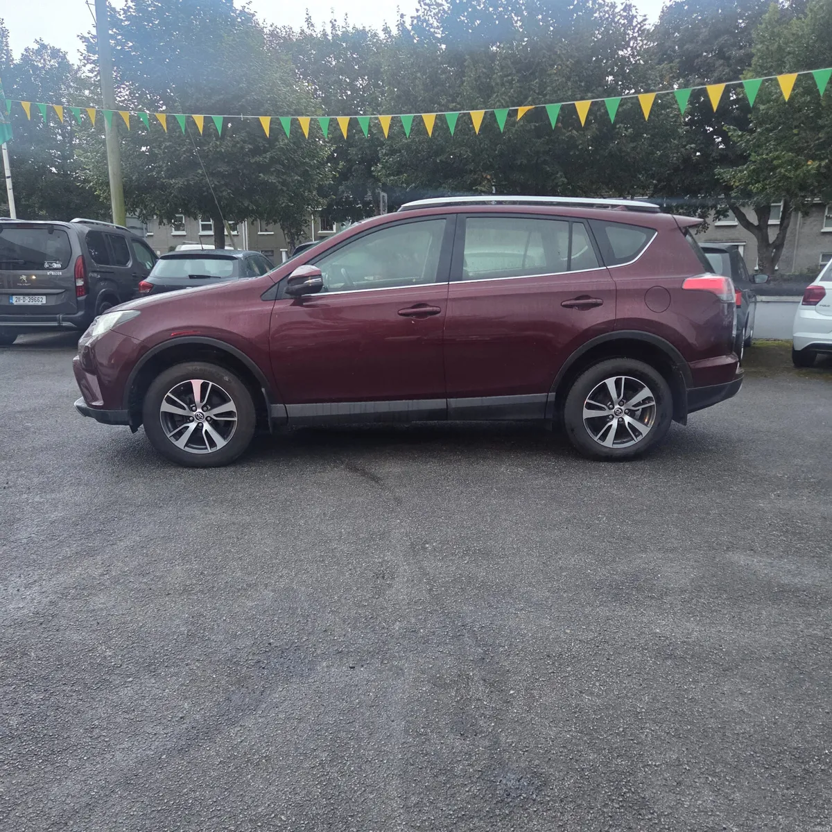 Toyota RAV4 2016 2.0 D4D LUNA Low Mileage - Image 3
