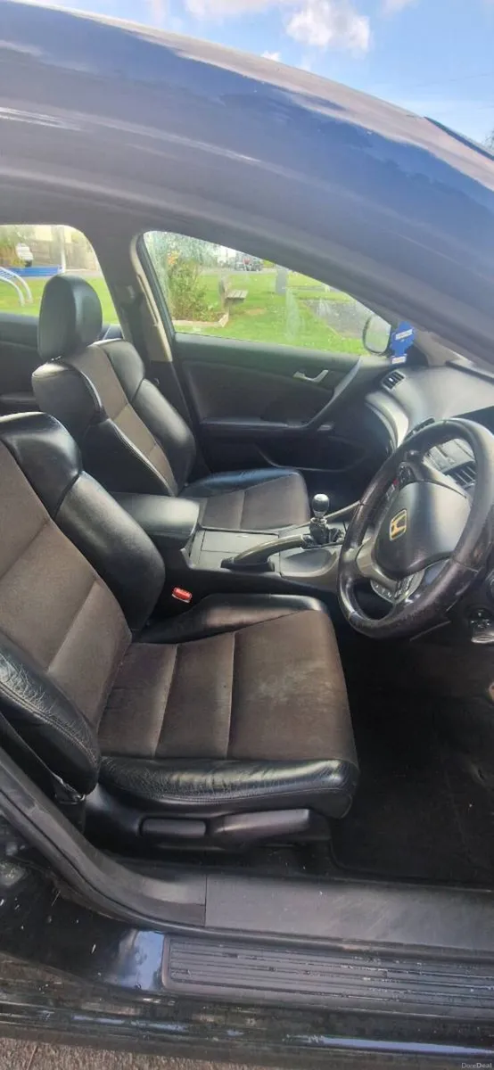 Honda accord 2.2  i-dtec 2011 - Image 6