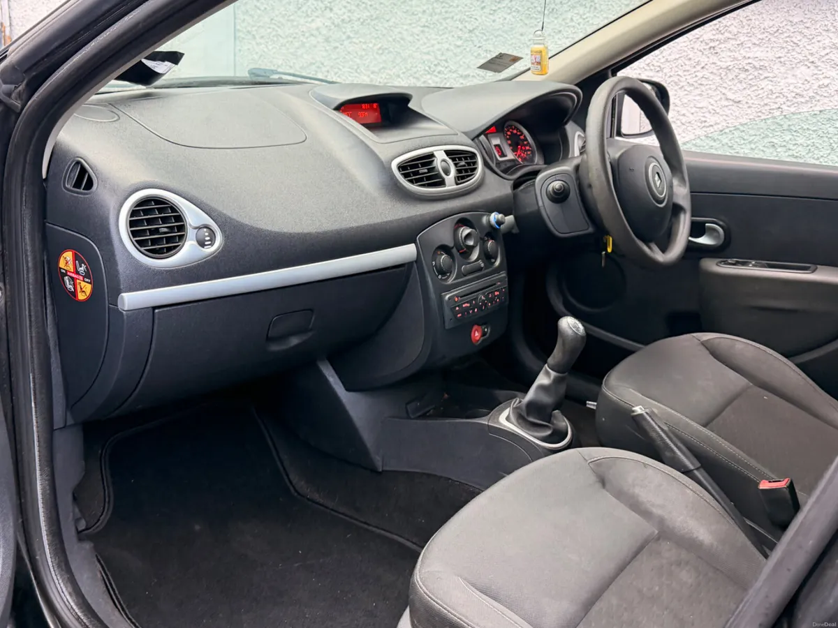 Renault Clio 2010 with FRESH NCT - Image 3