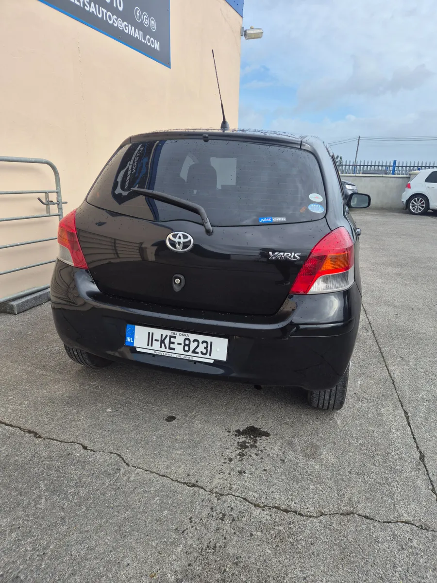 Toyota Vitz 2011 - Image 4