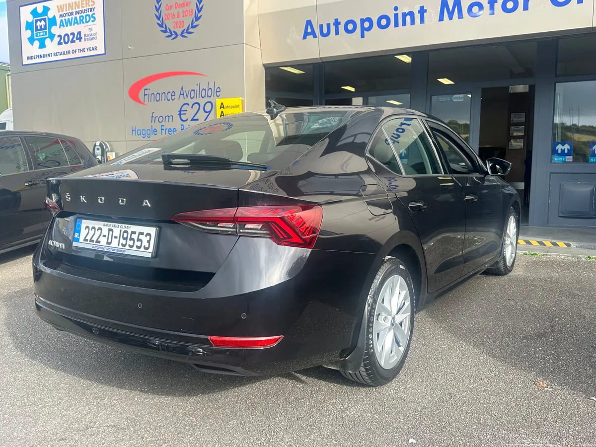 2.0 TDI AMBITION - SAVE €2000 - Image 3
