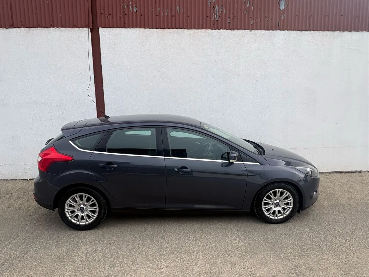 Ford Focus **NEW NCT** - Image 2