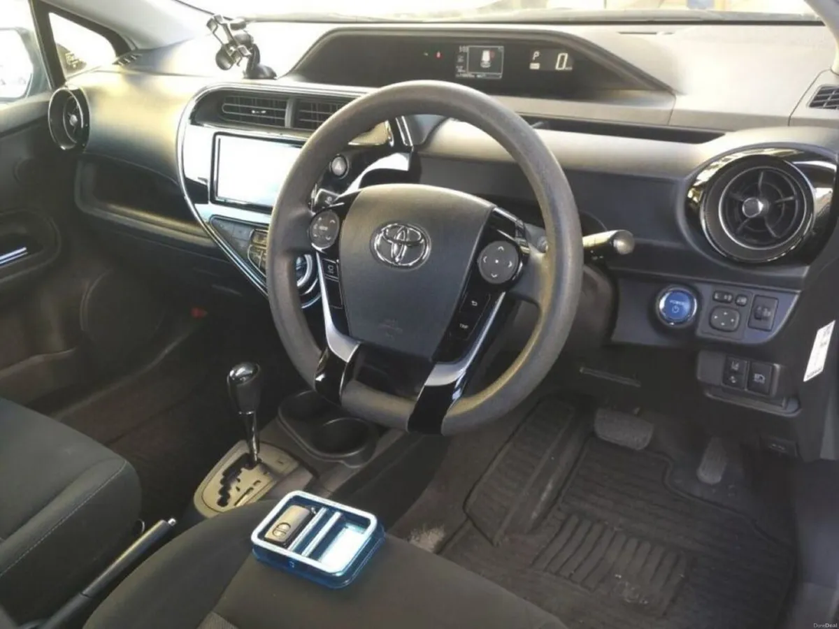 Toyota Aqua 1.5 HYBRID AUTOMATIC - S STYLE BLACK E - Image 3