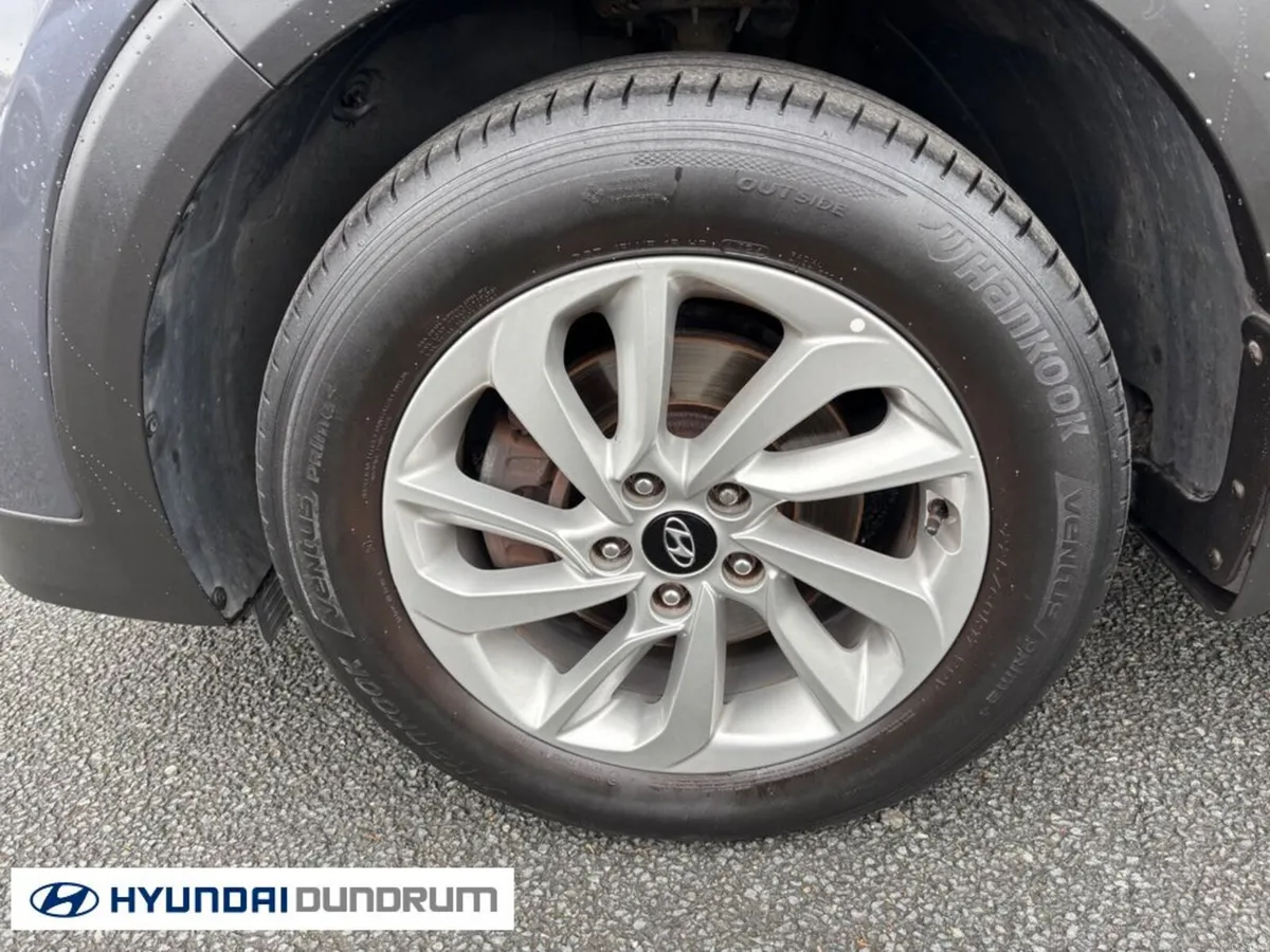 Hyundai Tucson ix35 1.7 Executive 5DR - Image 5