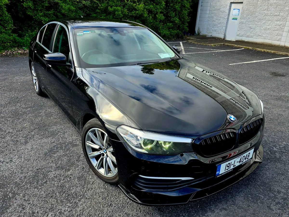 2019 BMW 520d  2.0 Diesel 190hp Automatic - Image 1