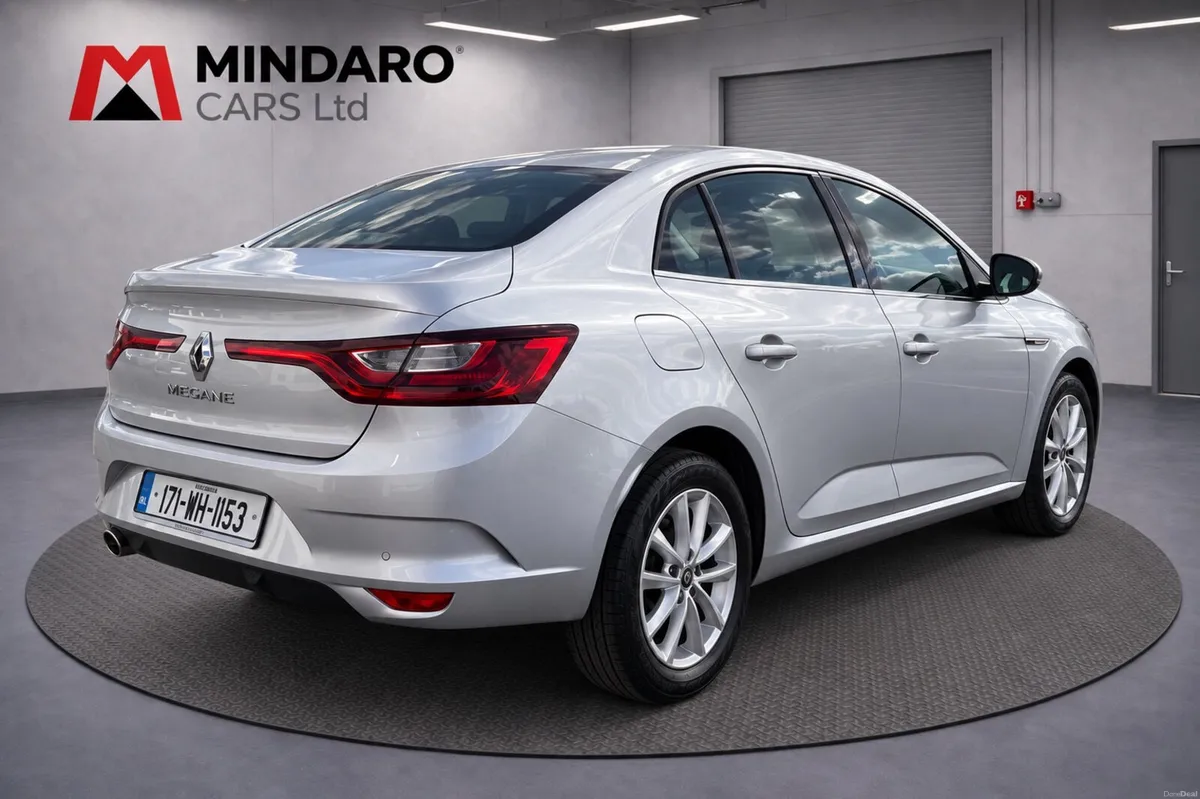 Renault Megane 2017//EXCELLENT CONDITION - Image 6