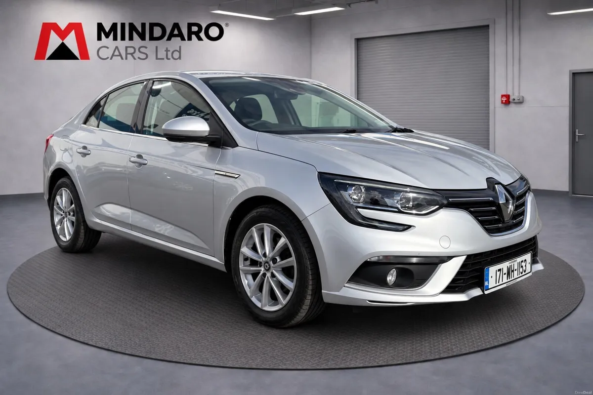Renault Megane 2017//EXCELLENT CONDITION - Image 1